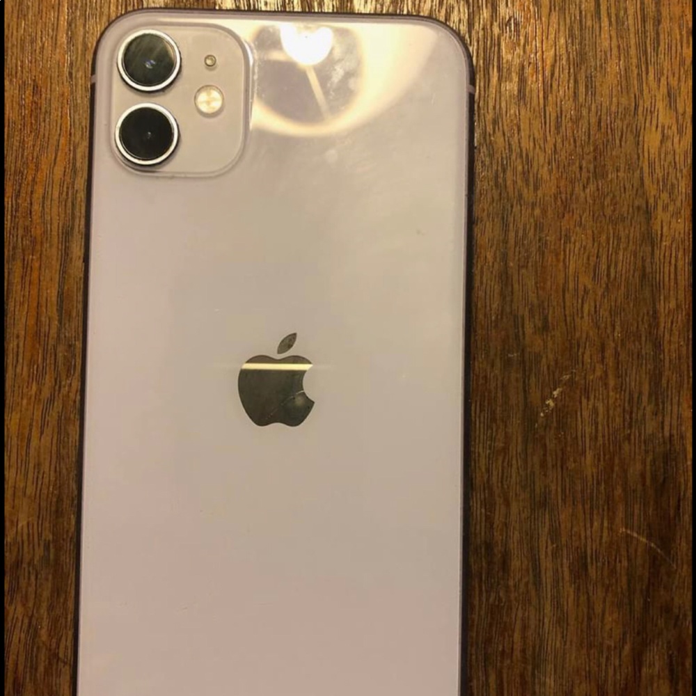 iPhone 11